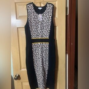 Women’s leopard front and solid black on the back side of the the dress